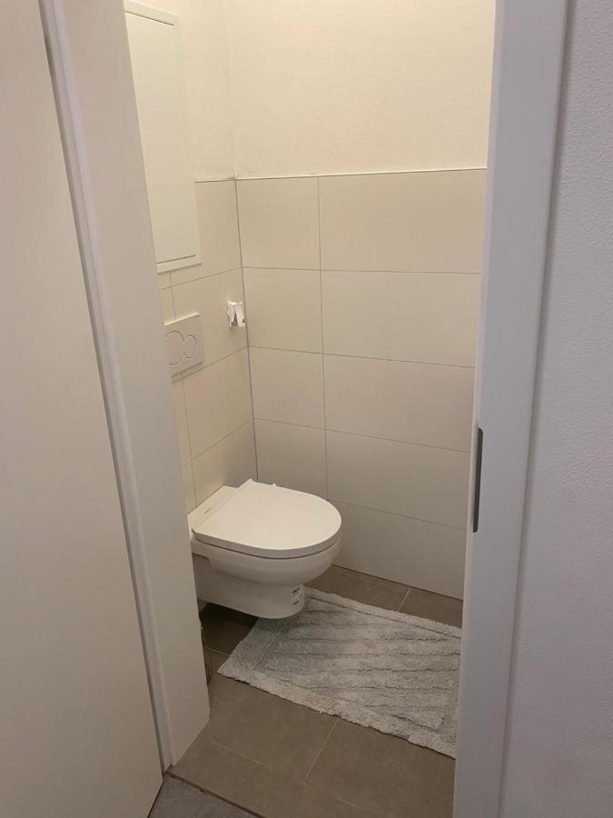 Wohnung City Nord Mit Balkon Herzogsdorf Экстерьер фото